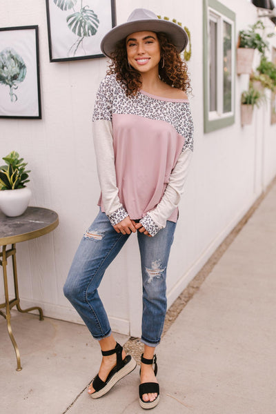 Maggie Raglan Top in Pink