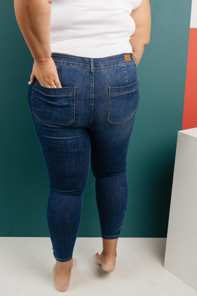 The One With Unique Pockets Medium Wash Jeans