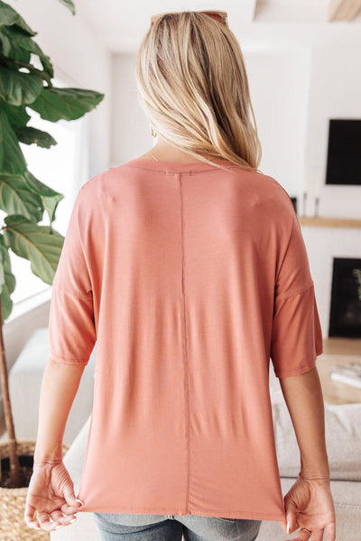 Top Stitch V-Neck In Dusty Rose