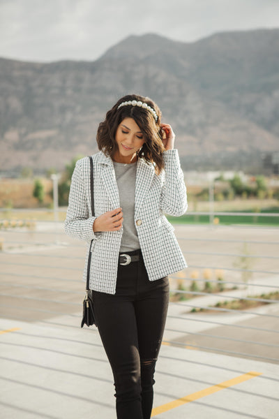 Tweedle Dee-lightful Tweed Blazer In Ivory