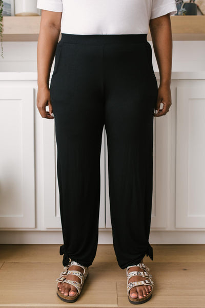 Vacation Lounge Pants in Black