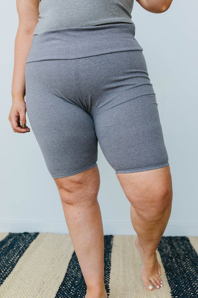 Aero Biker Shorts In Charcoal