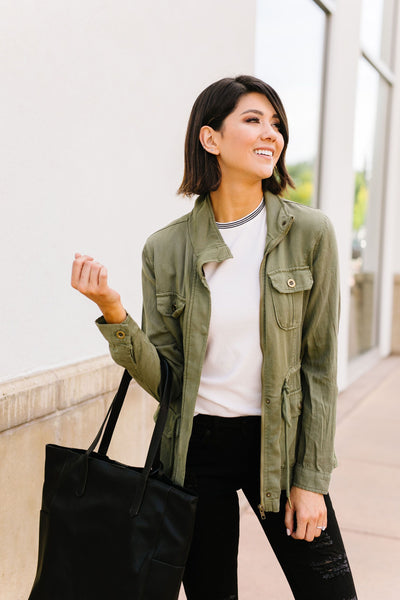 Atlas Tencel Anorak In Olive