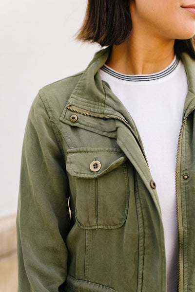 Atlas Tencel Anorak In Olive