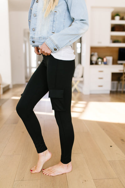 Cargo Pocket Athletic Leggings