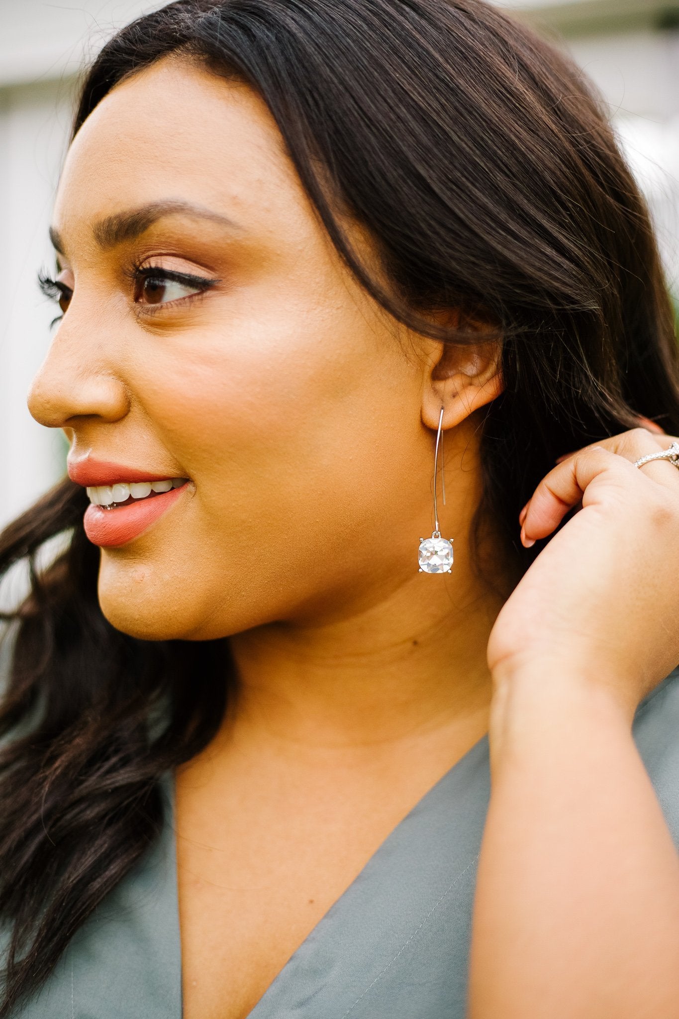 Crystal Drop Earrings In Diamond