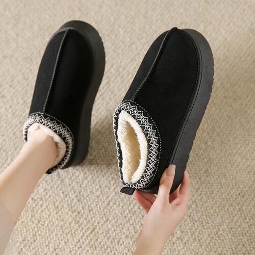 Faux Fur Center-Seam Platform - 2 color options