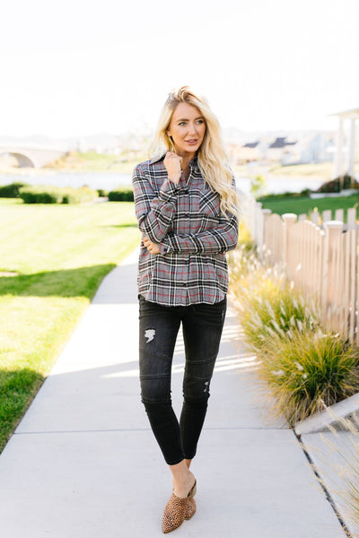 Fleece-Lined Flannel Button-Down In Gray