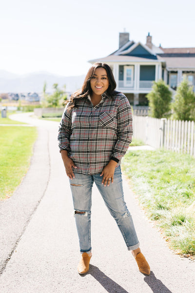 Fleece-Lined Flannel Button-Down In Gray