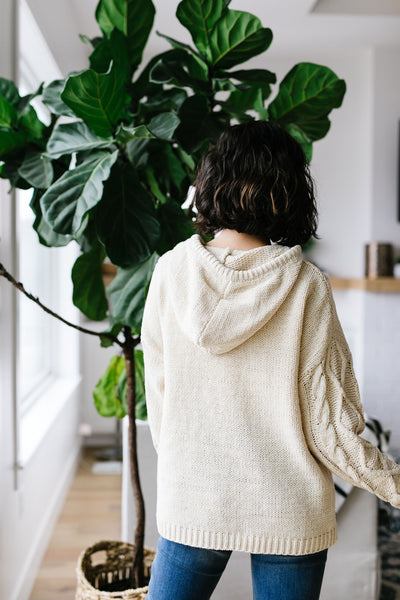 Nantucket Hooded Cable Knit Sweater In Cream