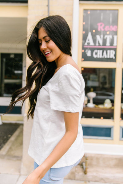 Peekaboo Lace Tee In White