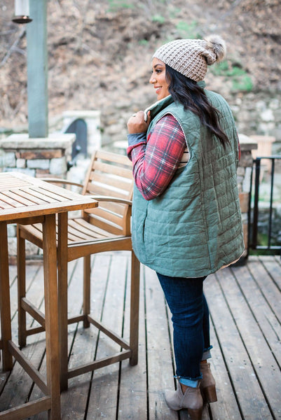 Reversible Shearling Puffer Vest In Army Green