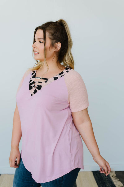 Strappy & Spotty V Top In Mauve