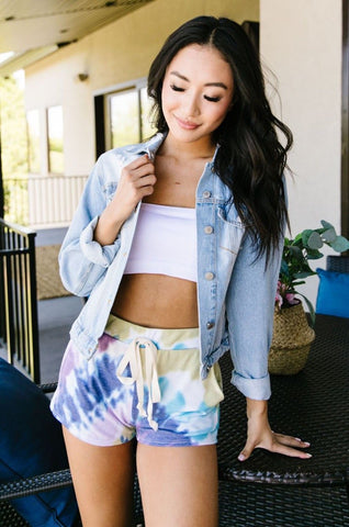 Tie Dye Swirls Shorts In Purple