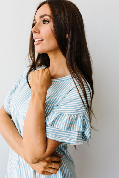 Vertical Horizon Striped Top In Blue